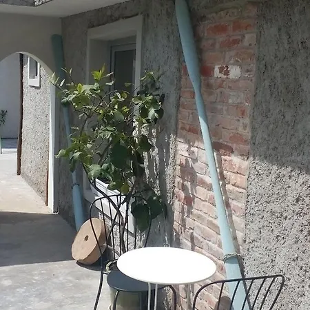 Apartament Студио София 8 *